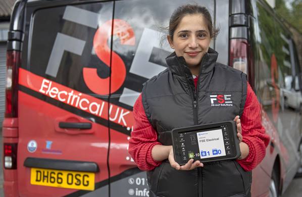 FSE employee using BigChange mobile app