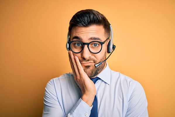 Customer service telephone operator