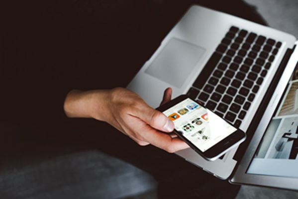 File transfer from mobile phone to laptop