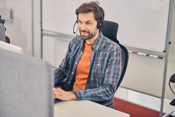 Customer service agent
