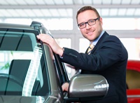 How to Provide Exceptional Automotive Customer Service thumbnail