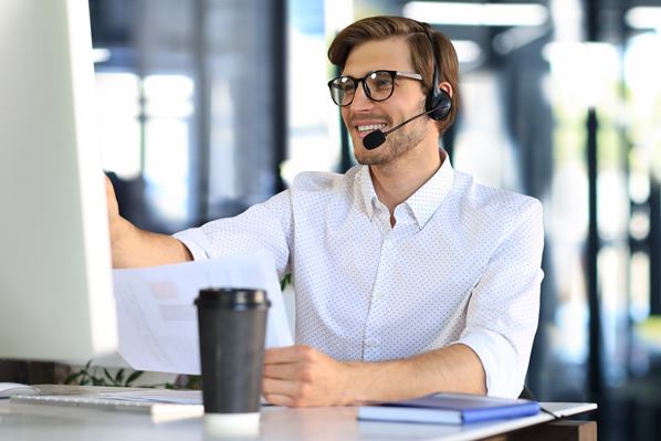 Customer Service assistant