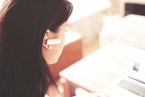 Proactive customer service agent