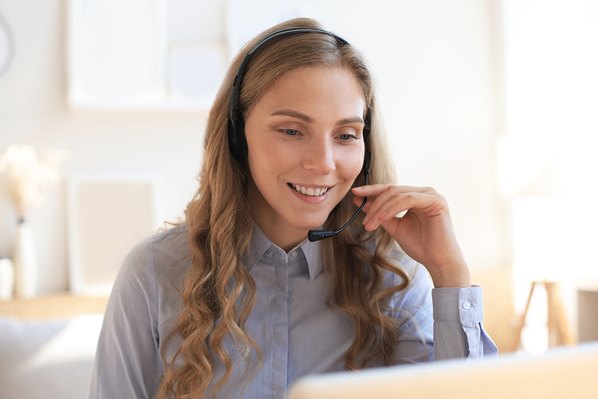 Remote call centre assistant